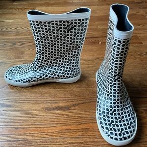 Coach Ursula Rain Boot, Black & White, Size 7